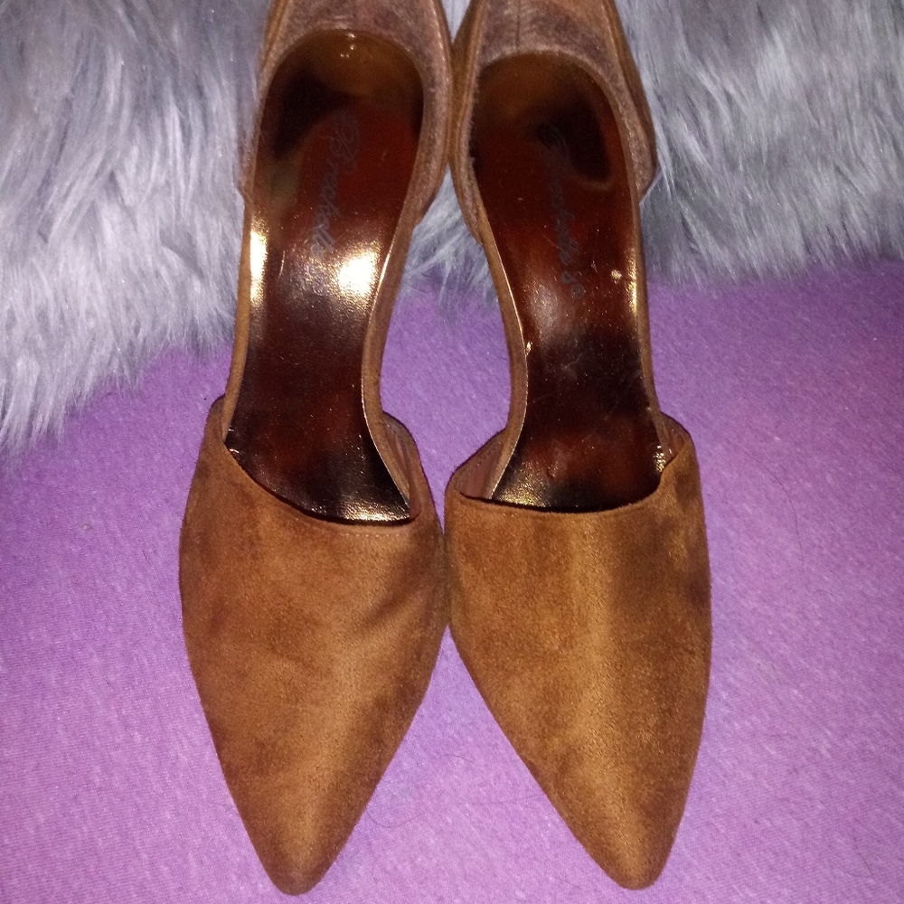 Brown Suede Pumps